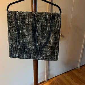 Skirt by Nicole Miller NEW YORK L